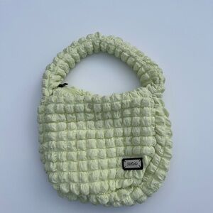 Listicle Textured Handbag in Light Green
